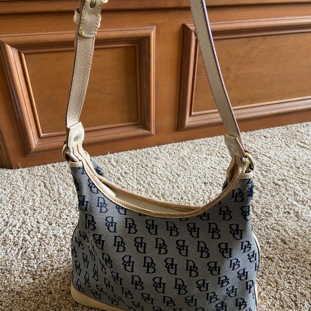 Dooney and Bourke signature monogram handbag - Authentic